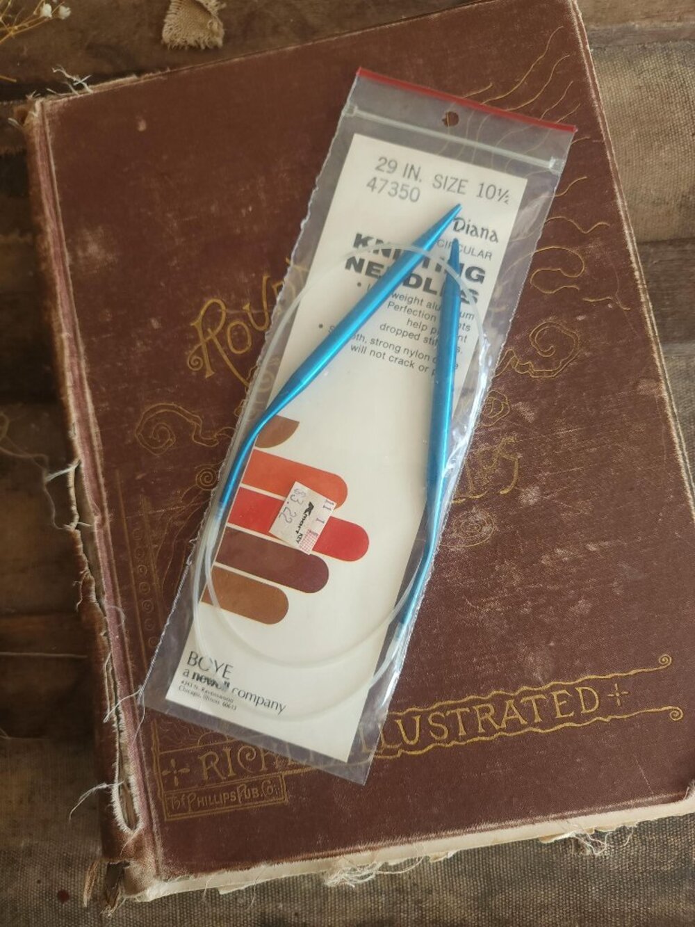 Vintage 1970s Knitting Needles, NOS Boye Size 10.5 Diana Circular 29"